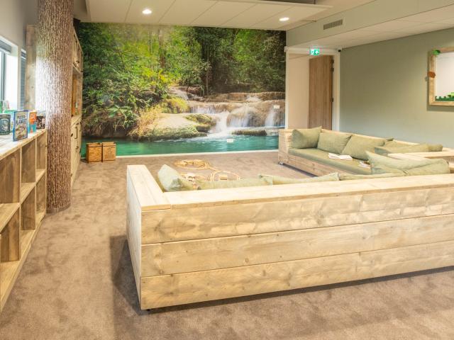 Couches and chillcorner