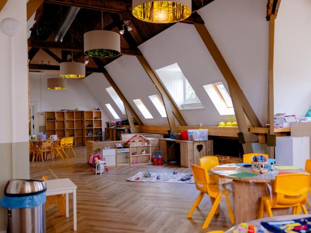 Room with tables and toys Club Basker The Estate After School
